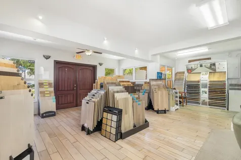 522 NE 5th Avenue Delray Beach FL 33483