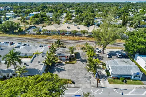 522 NE 5th Avenue Delray Beach FL 33483