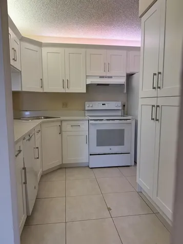 703 Sunny Pine Way Greenacres FL 33415