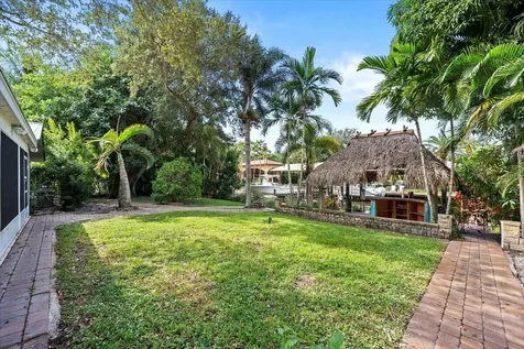 12831 S Shore Drive Palm Beach Gardens FL 33410