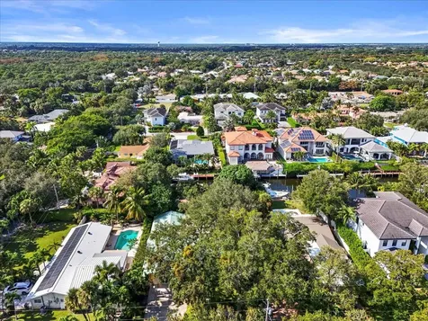 12831 S Shore Drive Palm Beach Gardens FL 33410