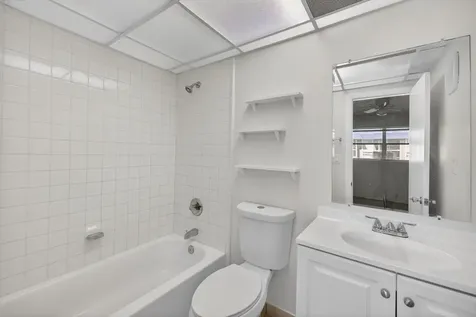 7925 Colony Circle Tamarac FL 33321