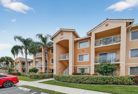 221 Sw Palm Drive Port Saint Lucie FL 34986