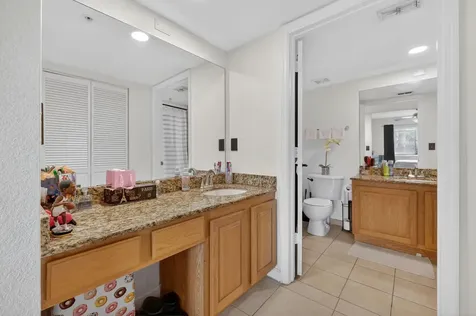 221 Sw Palm Drive Port Saint Lucie FL 34986