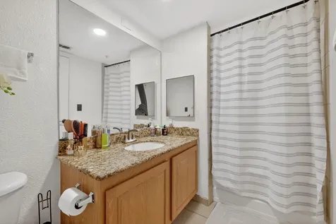 221 Sw Palm Drive Port Saint Lucie FL 34986