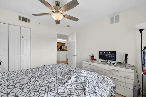 221 Sw Palm Drive Port Saint Lucie FL 34986