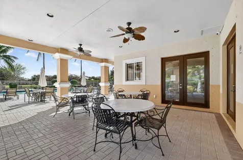 221 Sw Palm Drive Port Saint Lucie FL 34986