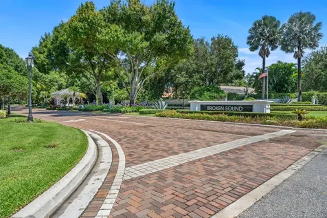 6682 Nw 25th Way Boca Raton FL 33496