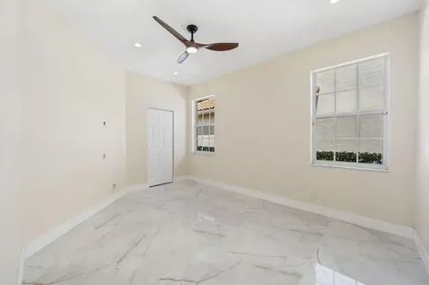 6682 Nw 25th Way Boca Raton FL 33496