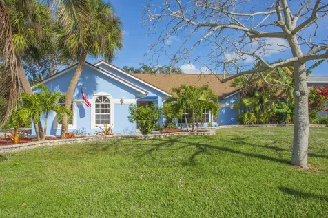 922 Jackson Way Fort Pierce FL 34949