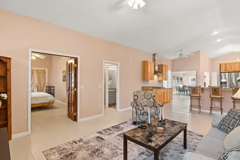 922 Jackson Way Fort Pierce FL 34949