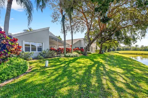 11921 Fountainside Circle Boynton Beach FL 33437