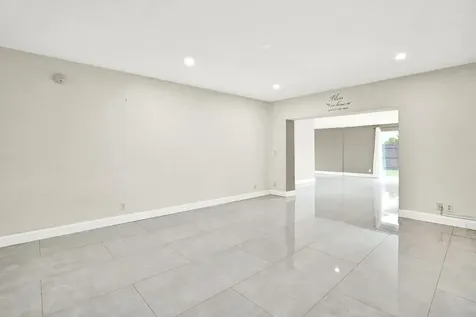 5901 White Cypress Drive Lake Worth FL 33467