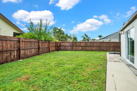 5901 White Cypress Drive Lake Worth FL 33467