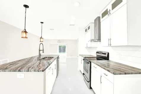 5901 White Cypress Drive Lake Worth FL 33467