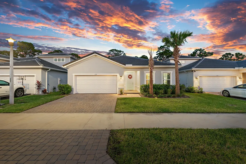 200 Sw Pomeroy Street Stuart FL 34997