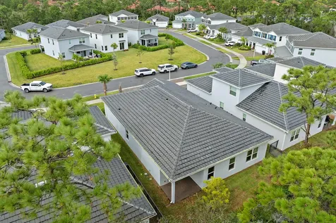 200 Sw Pomeroy Street Stuart FL 34997