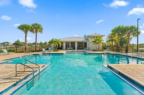 200 Sw Pomeroy Street Stuart FL 34997