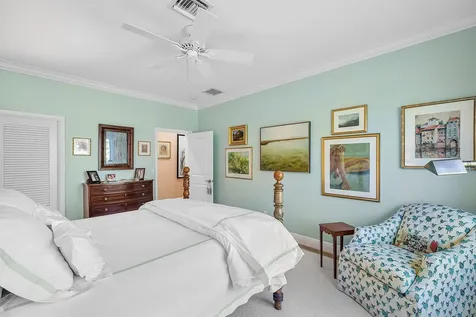 725 Palm Trail Delray Beach FL 33483
