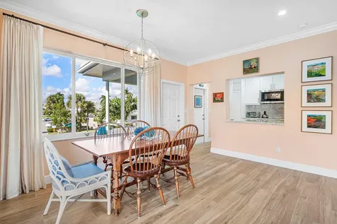 725 Palm Trail Delray Beach FL 33483