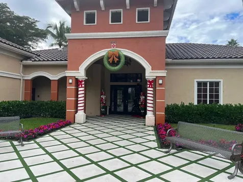 4167 N Haverhill Road West Palm Beach FL 33417