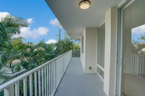 223 Atlantic Avenue Palm Beach FL 33480