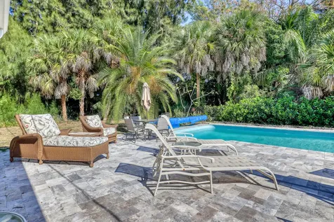 850 5th Place Vero Beach FL 32962
