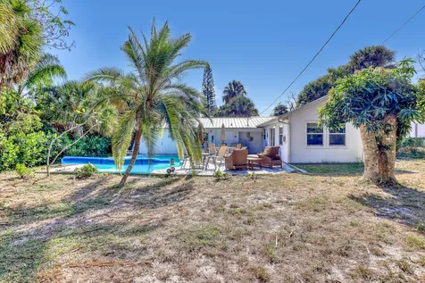 850 5th Place Vero Beach FL 32962