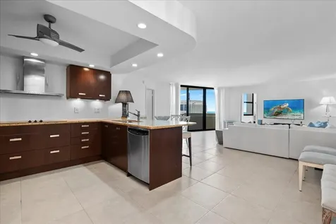 2800 N Ocean Drive Singer Island FL 33404