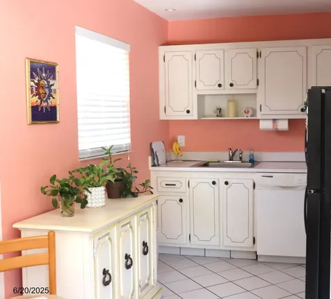 716 Saxony O Delray Beach FL 33446
