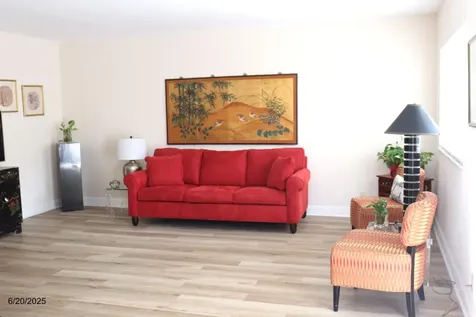 716 Saxony O Delray Beach FL 33446