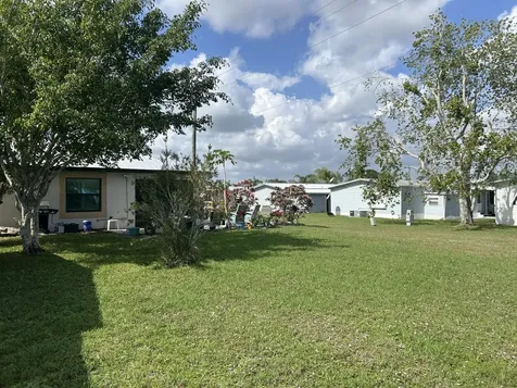 63 Ipanema Way Fort Pierce FL 34951