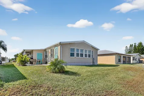 6772 Sinsonte Court Fort Pierce FL 34951