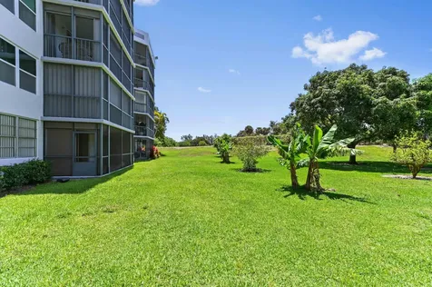 198 Nw 67th Street Boca Raton FL 33487