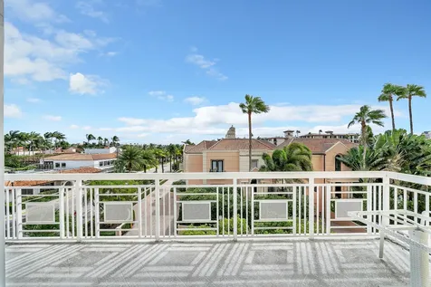 250 N Bradley Place Palm Beach FL 33480