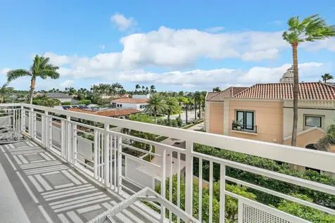 250 N Bradley Place Palm Beach FL 33480