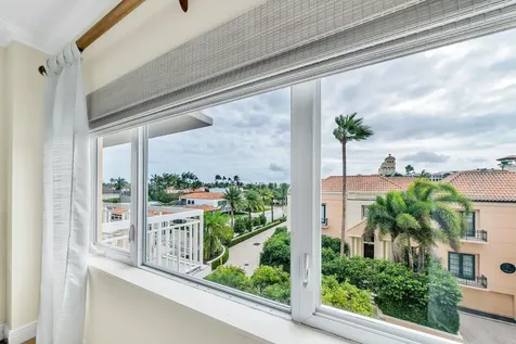 250 N Bradley Place Palm Beach FL 33480