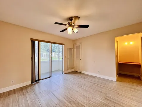 50 Coventry C West Palm Beach FL 33417
