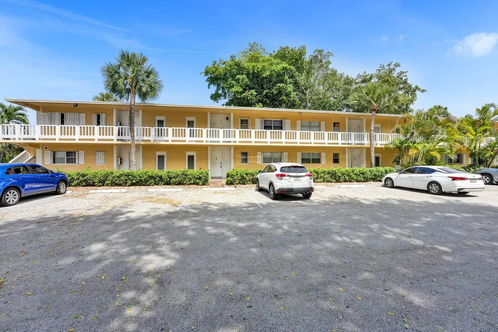600 SE 2nd Avenue Deerfield Beach FL 33441