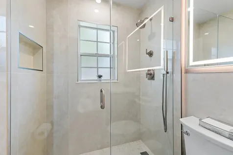 45 Via Verona Palm Beach Gardens FL 33418