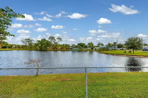 8333 Se Princess Tree Avenue Hobe Sound FL 33455