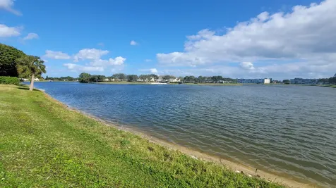 35 Somerset B West Palm Beach FL 33417