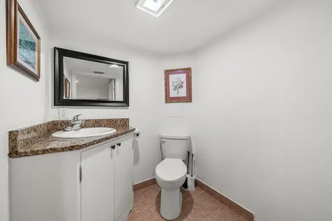 112 SE 10th Street Delray Beach FL 33483