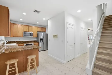 601 S Federal Highway Lake Worth Beach FL 33460
