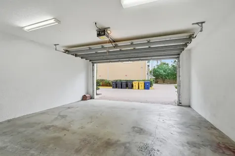 601 S Federal Highway Lake Worth Beach FL 33460