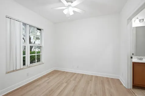 601 S Federal Highway Lake Worth Beach FL 33460