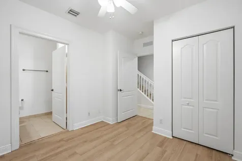 601 S Federal Highway Lake Worth Beach FL 33460