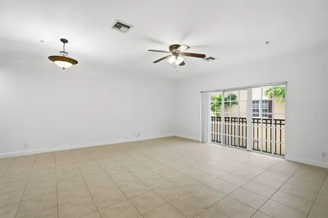 601 S Federal Highway Lake Worth Beach FL 33460