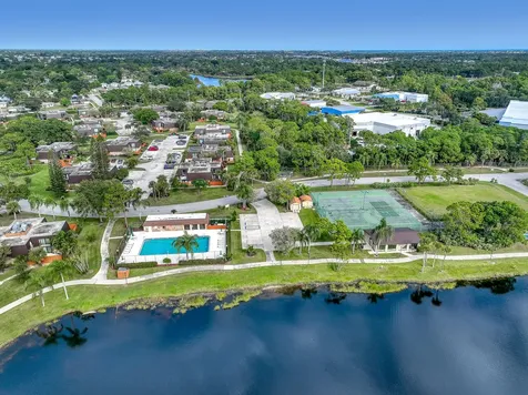 5738 Se Windsong Lane Stuart FL 34997