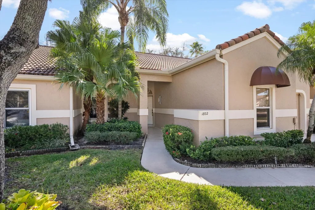 1802 Rosewood Way Palm Beach Gardens FL 33418